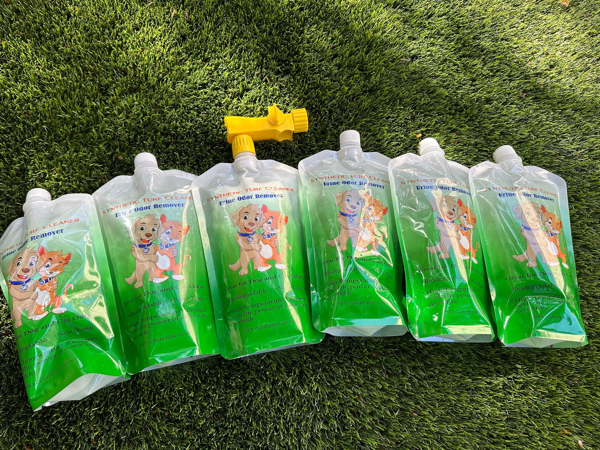Synthetic Turf Cleaner (Earth Friendly Disinfectant And Deodorizer) 6 Pack